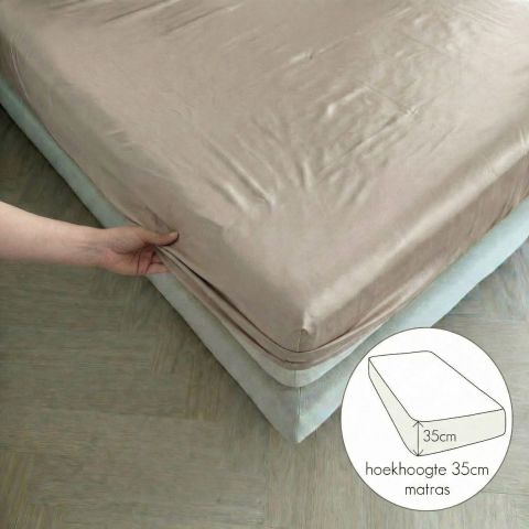 Kayori Saya Hoeslaken Katoen-Satijn Beige